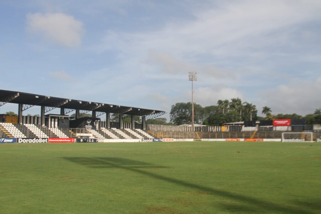 aac004a8 b99e 4bc8 9e17 2ae707d5b5d3