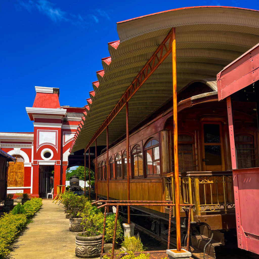 Antigua estación del tren granada