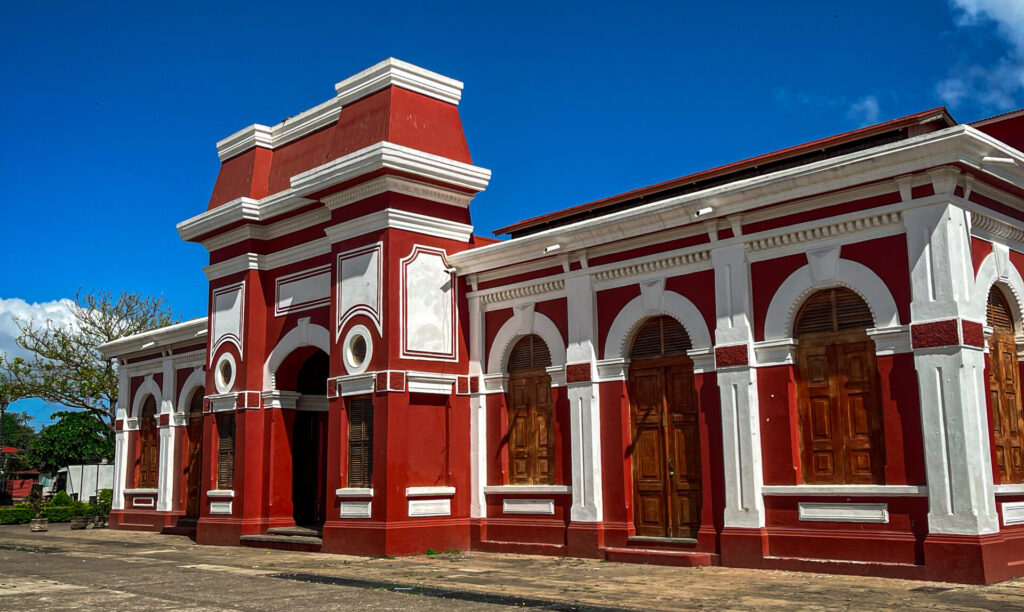 Antigua estación del tren granada